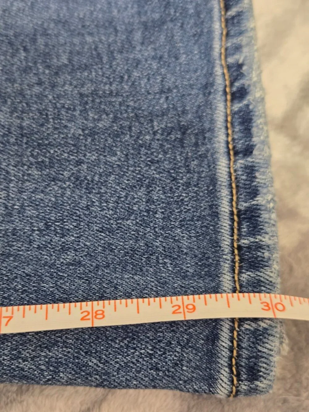 Hidden Jeans Women’s Straigh Leg Medium Dark Wash High Rise Denim Size 31